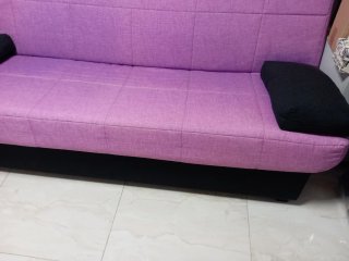 Sofá Cama Libro morado y negro