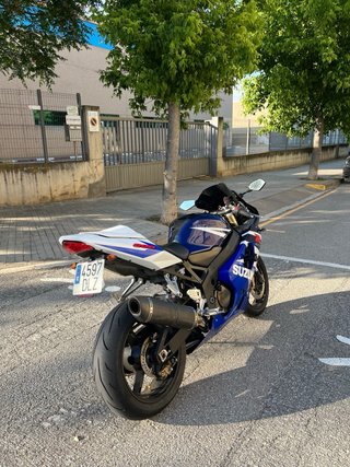 Suzuki GSX-R 600 K4