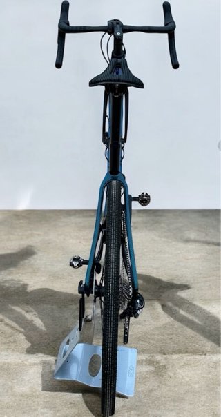 Bici gravel Giant revold advanced 2 tM 2023