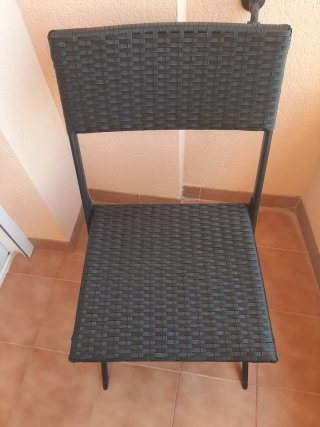 Mesa y Sillas Plegables Rattan