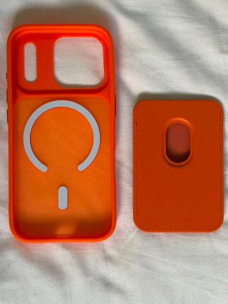 Custodia MagSafe Apple iPhone 14 Pro Arancione
