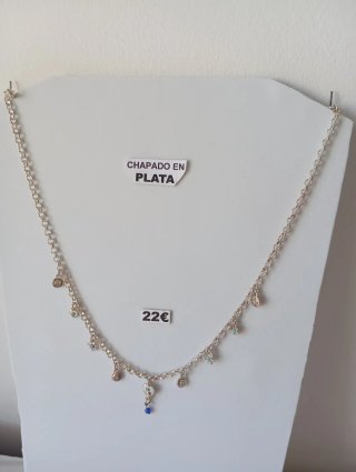 Collar Chapado en Plata con Colgantes