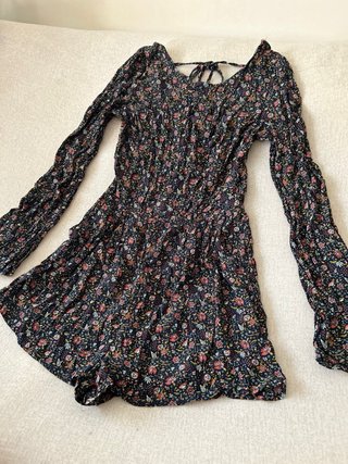 Mono Bershka estampado floral
