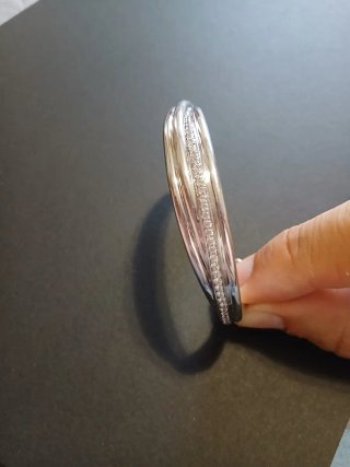 Brazalete rígido de plata