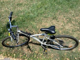 Bicicleta B'Twin 26 Blanca