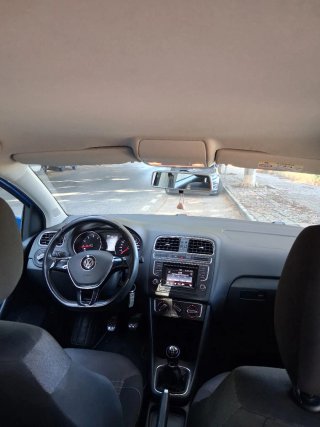 Volkswagen Polo 2015
