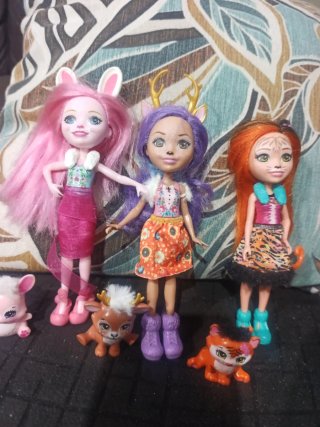 Lote 3 Muñecas Enchantimals con Mascotas