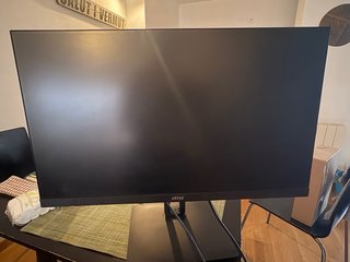 MSI Modern MD241P 24” Full HD IPS – Como nuevo