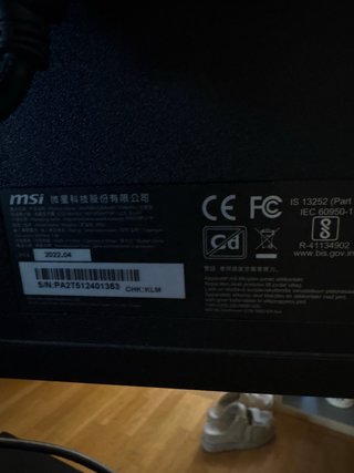 MSI Modern MD241P 24” Full HD IPS – Como nuevo
