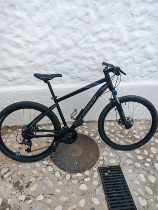 Bicicleta Rockrider ST 520 Negra