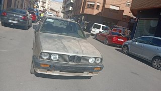BMW E30