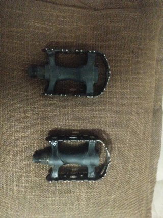 Pedales de bicicleta negros
