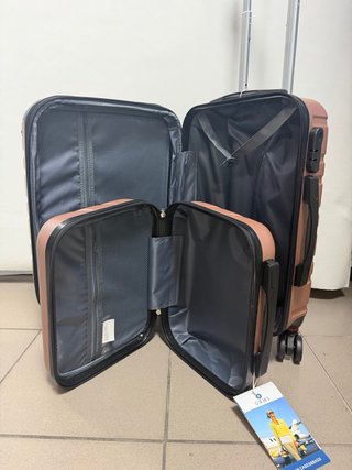 Maleta cabina extensible y neceser nueva