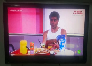 Televisión Hannspree Negra