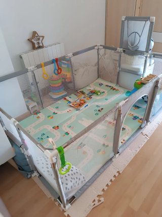 Parque infantil grande