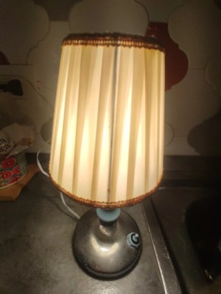 Lampada da tavolo vintage azzurra
