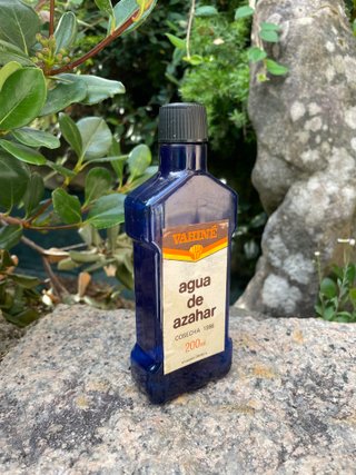 Botella de Agua de Azahar Vahinë vintage vacía