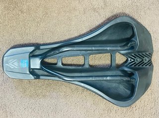 Asiento Bicicleta PRO Stealth Carbon