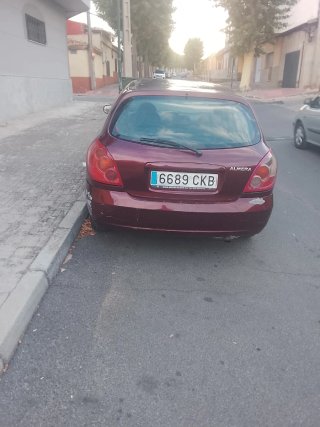 Nissan Almera 2004