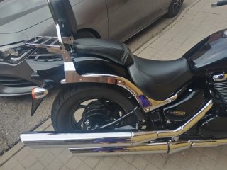 Suzuki Intruder M800 Negra