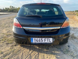 Opel Astra 2007