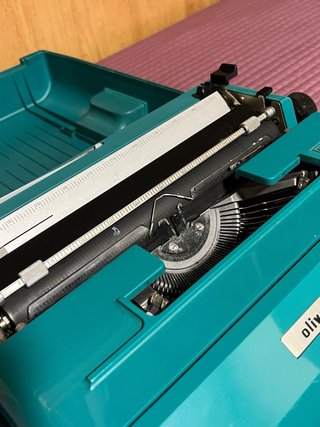 Máquina de escribir Olivetti Studio 45