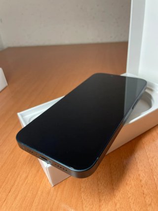 iPhone 14 97% salud batería
