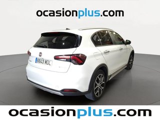 Fiat Tipo 1.5 Hybrid Cross DCT 97 kW (130 CV)