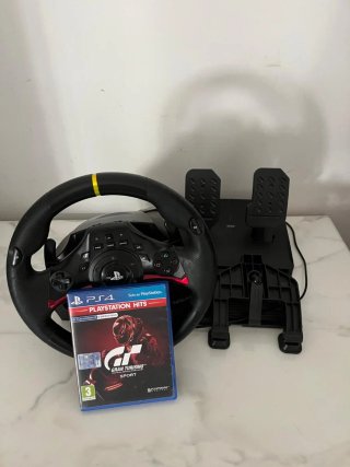 PS4 Slim 500GB + Kit Volante Hori e Pedaliera