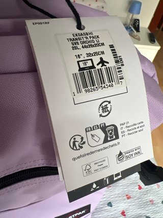 Mochila Eastpak 28L Morada Nueva Con Etiquetas