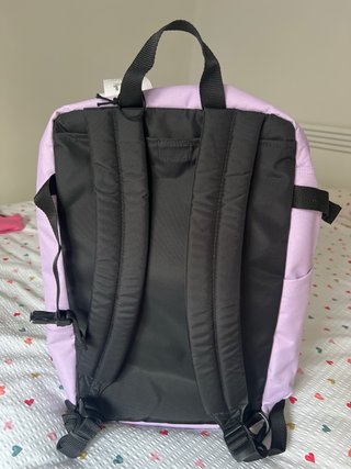 Mochila Eastpak 28L Morada Nueva Con Etiquetas
