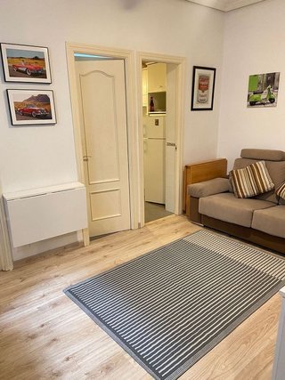 Piso en alquiler en Palos de Moguer en Madrid