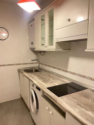 Piso en alquiler en Palos de Moguer en Madrid