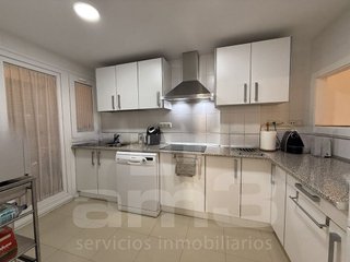 Piso en venta en Las Escobetas en Garrucha