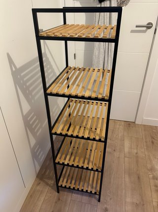 Estantería Metálica y Madera