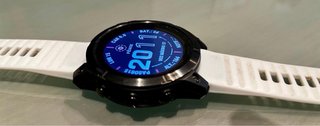 Garmin Fenix 7 Solar Zafiro + correa Titanio