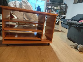 Mueble auxiliar de madera