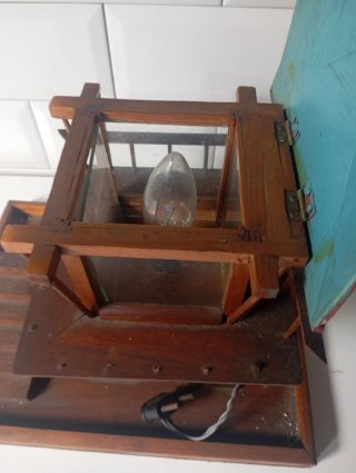 Lámpara Hórreo Madera y Cristal