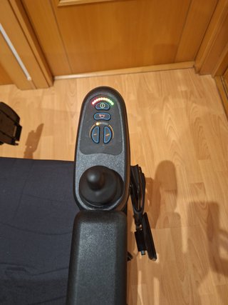 Silla de ruedas eléctrica Quickie Q200R