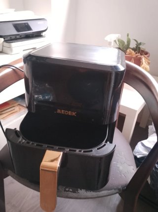 Freidora de aire MEDEK negra