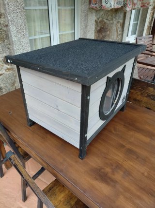 Caseta para gato sin estrenar