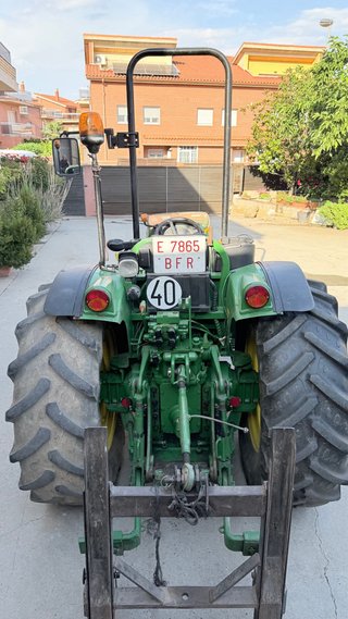 Tractor John Deere 5090GF
