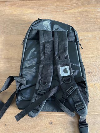 Mochila Carhartt Kick Flip Reflectante Negra