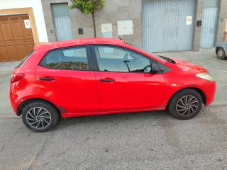 Mazda 2 2009