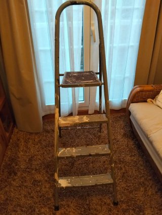 Escalera aluminio 3 peldaños