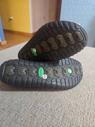 Zapatillas Saguaro Talla 39 Verdes y Negras