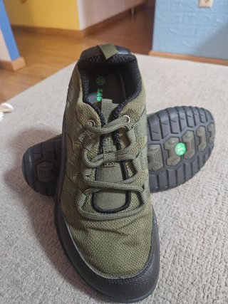 Zapatillas Saguaro Talla 39 Verdes y Negras