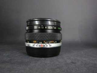 Olympus OM-System Zuiko MC Auto-W 28mm f2.8
