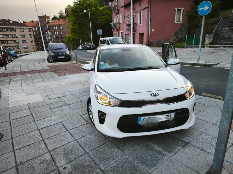 KIA Rio 2019 - foto 1
