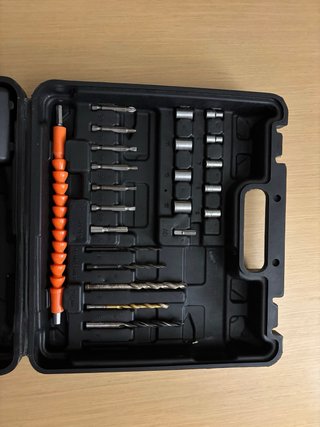 Taladro Atornillador Percutor + Baterías